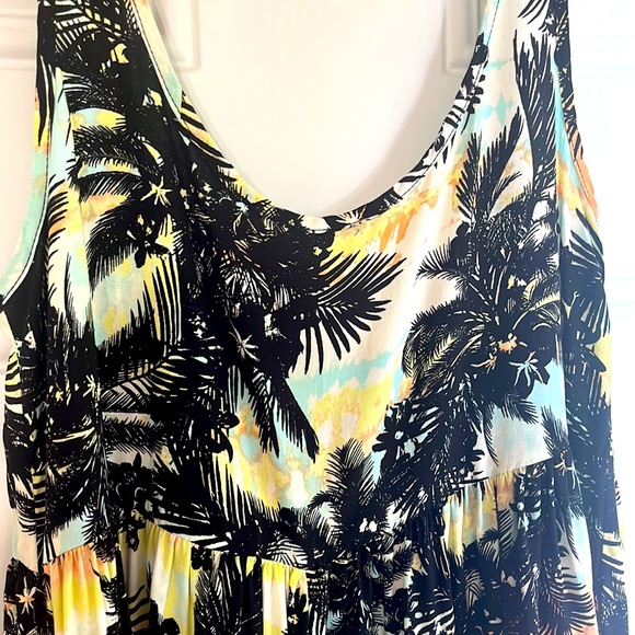 Romper new - Picture 3 of 7